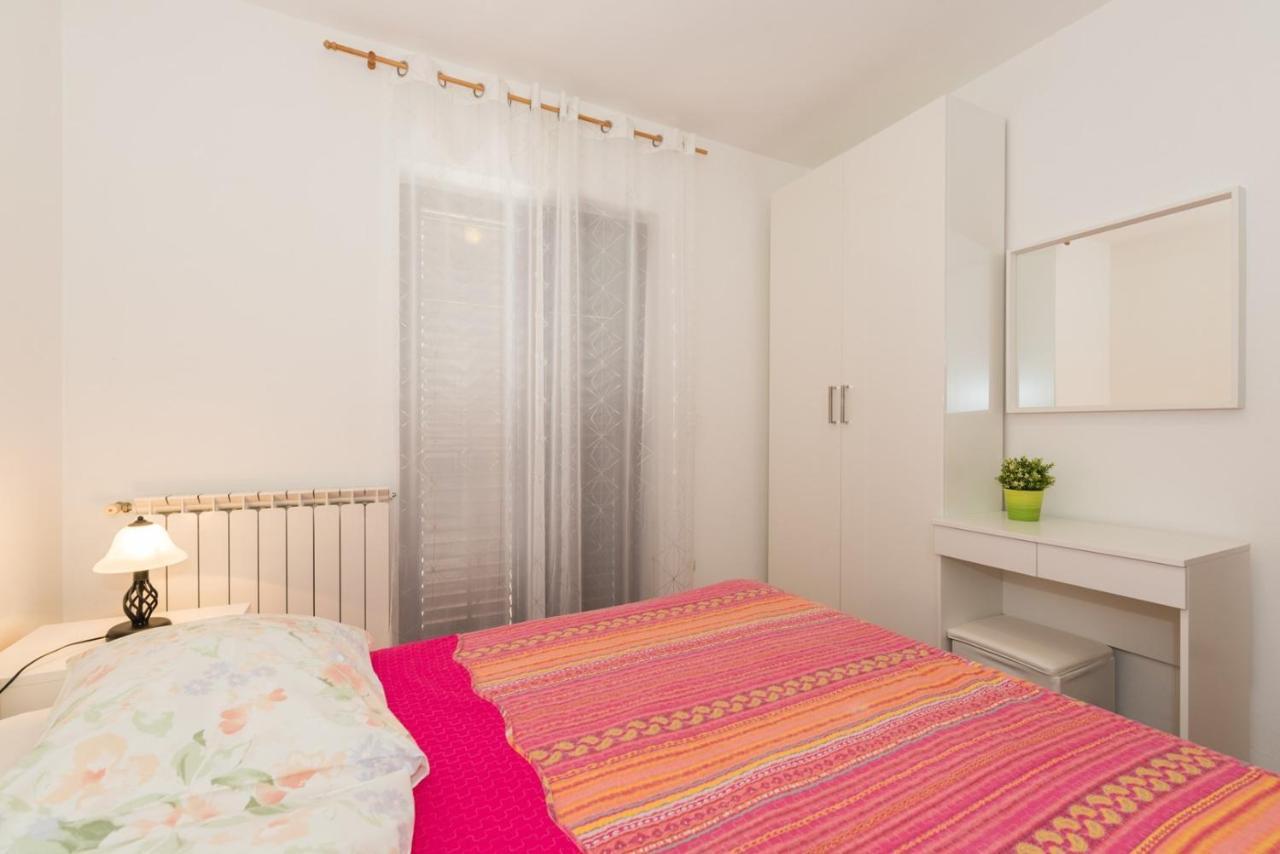 Apartments Villa Adria Rabac Quarto foto