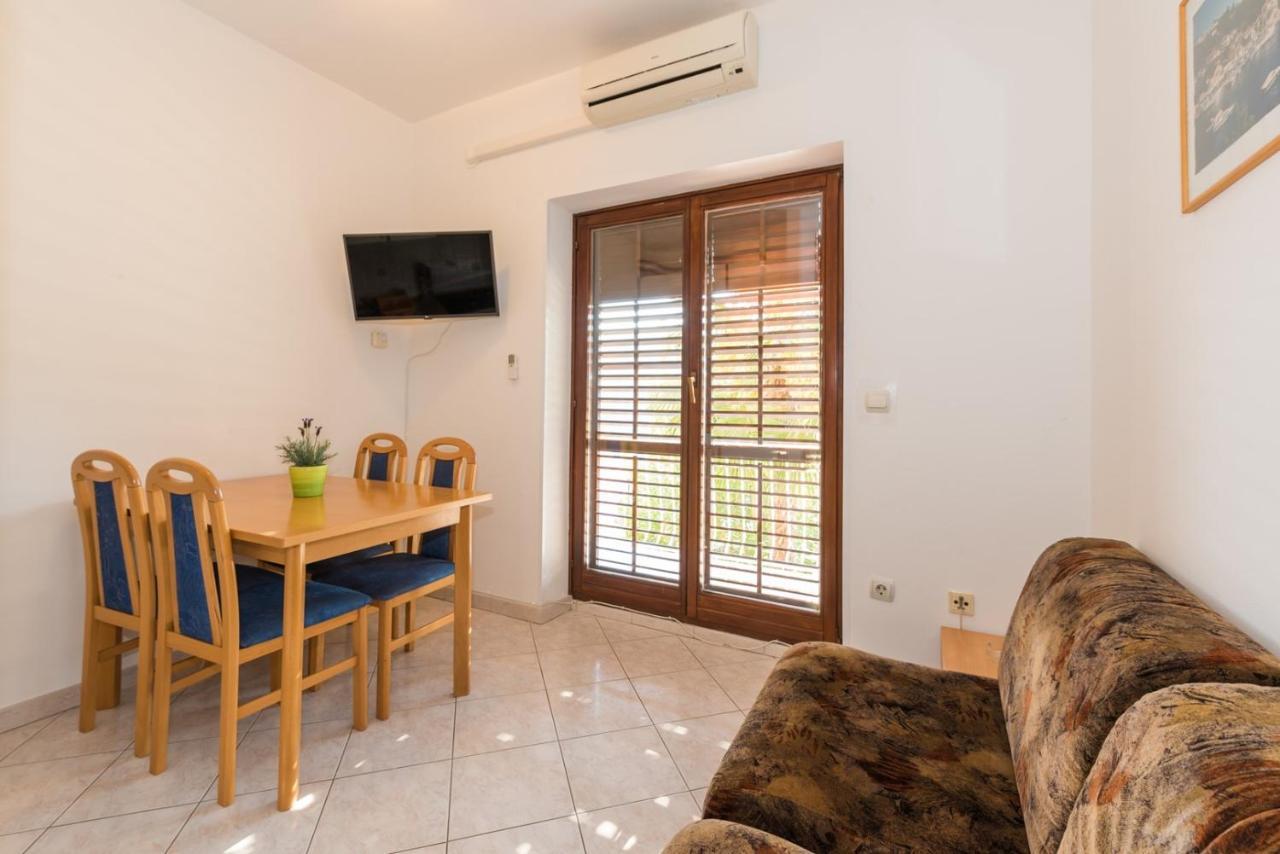 Apartments Villa Adria Rabac Quarto foto