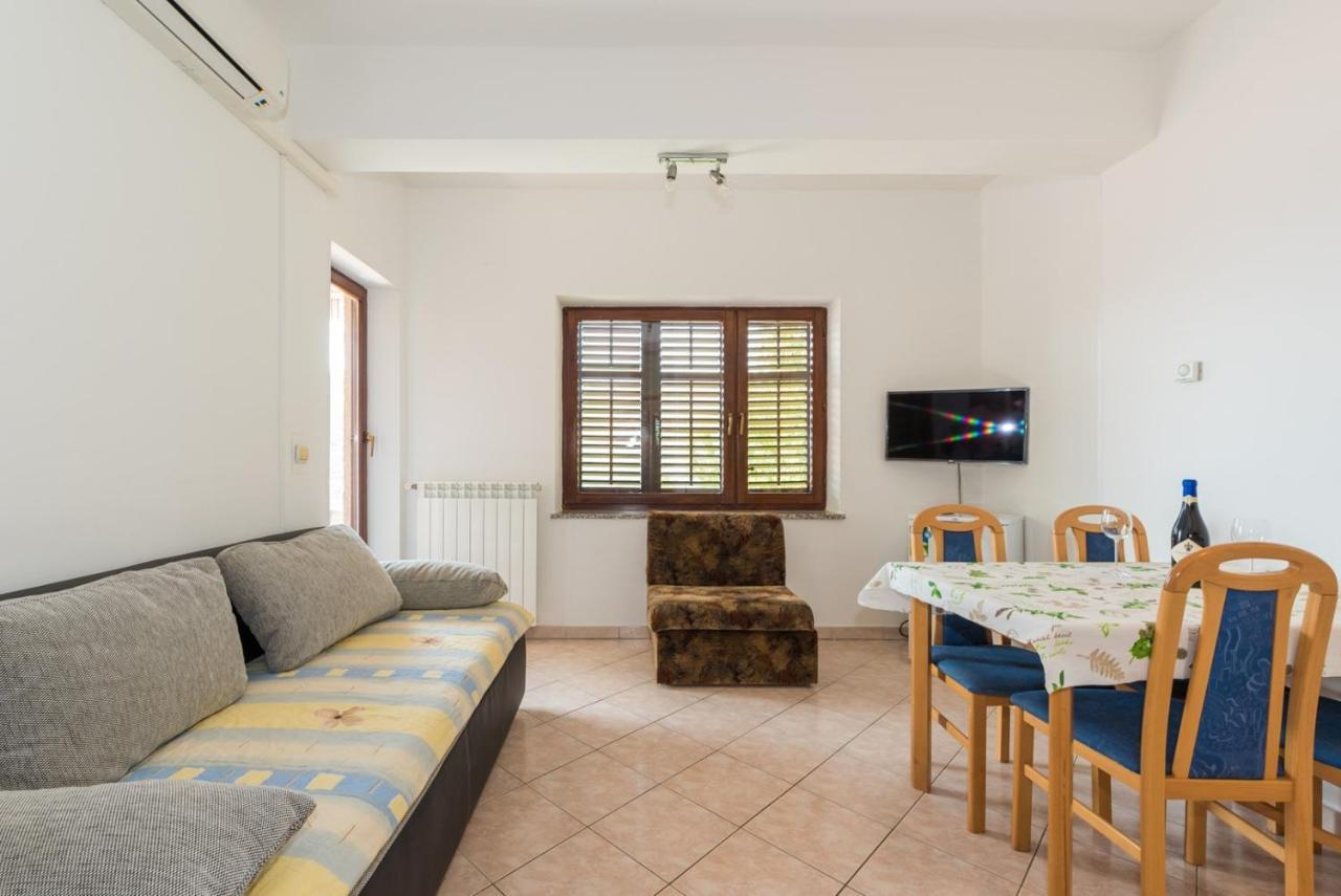 Apartments Villa Adria Rabac Quarto foto