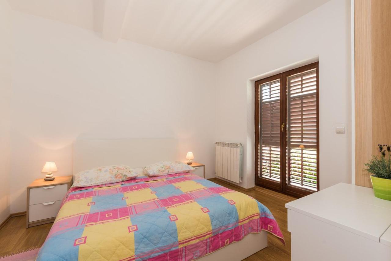 Apartments Villa Adria Rabac Quarto foto
